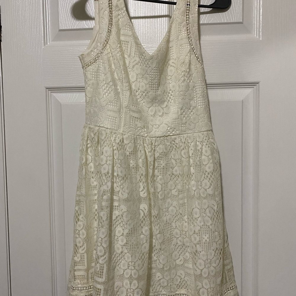 City Triangles White Lace Dress